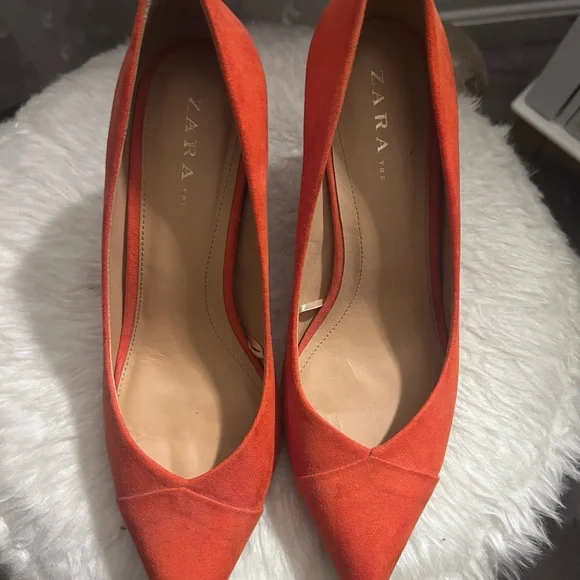 Zara Women's Vibrant Orange Heels - Picture 3 of 3